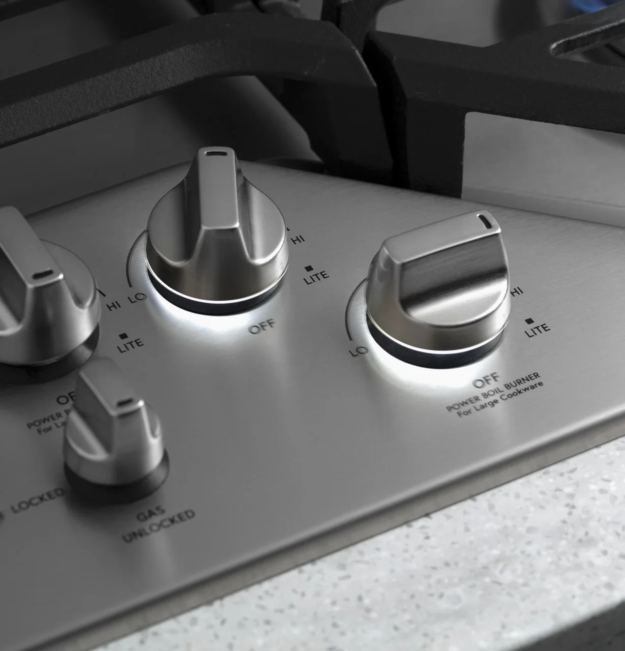 CAFÉ™ 30" Gas Cooktop - Image 9