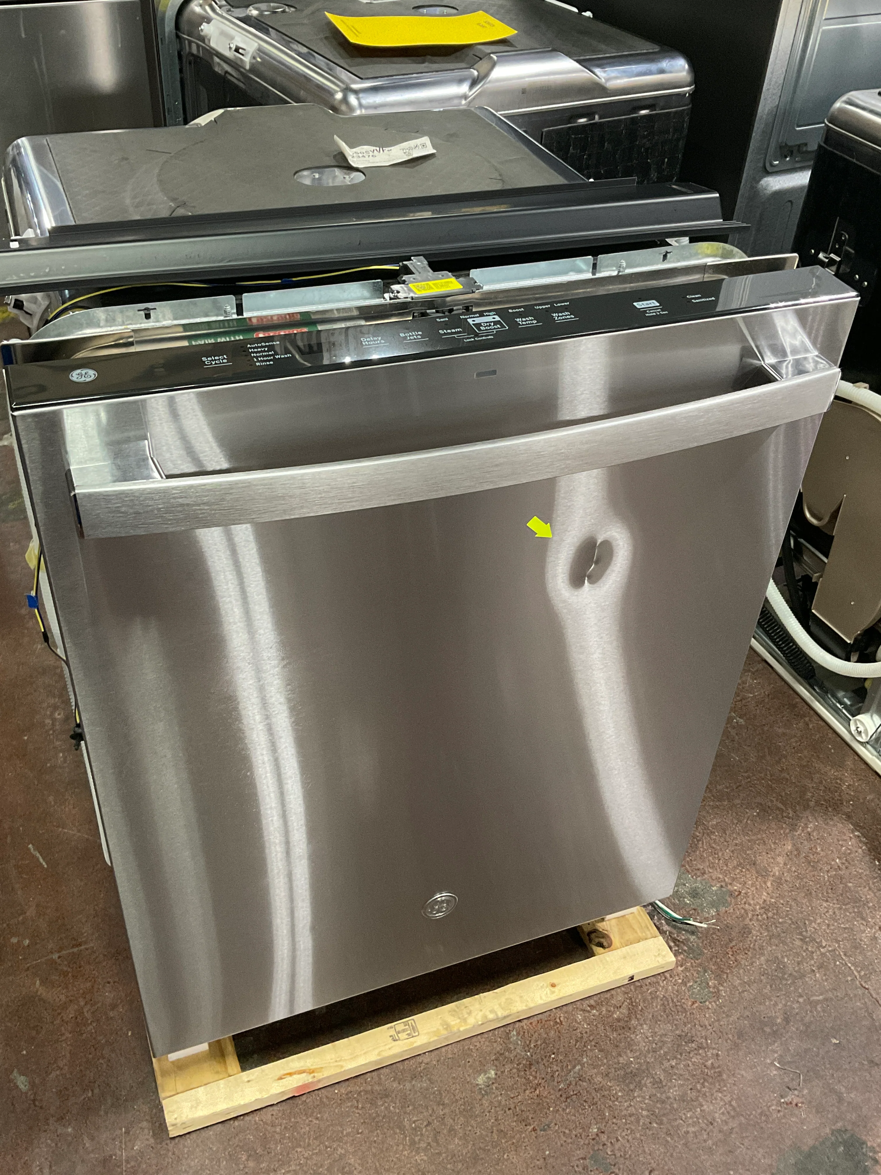 GE® ENERGY STAR® Fingerprint Resistant Top Control with Stainless Steel Interior Dishwasher with Sanitize Cycle - Image 6