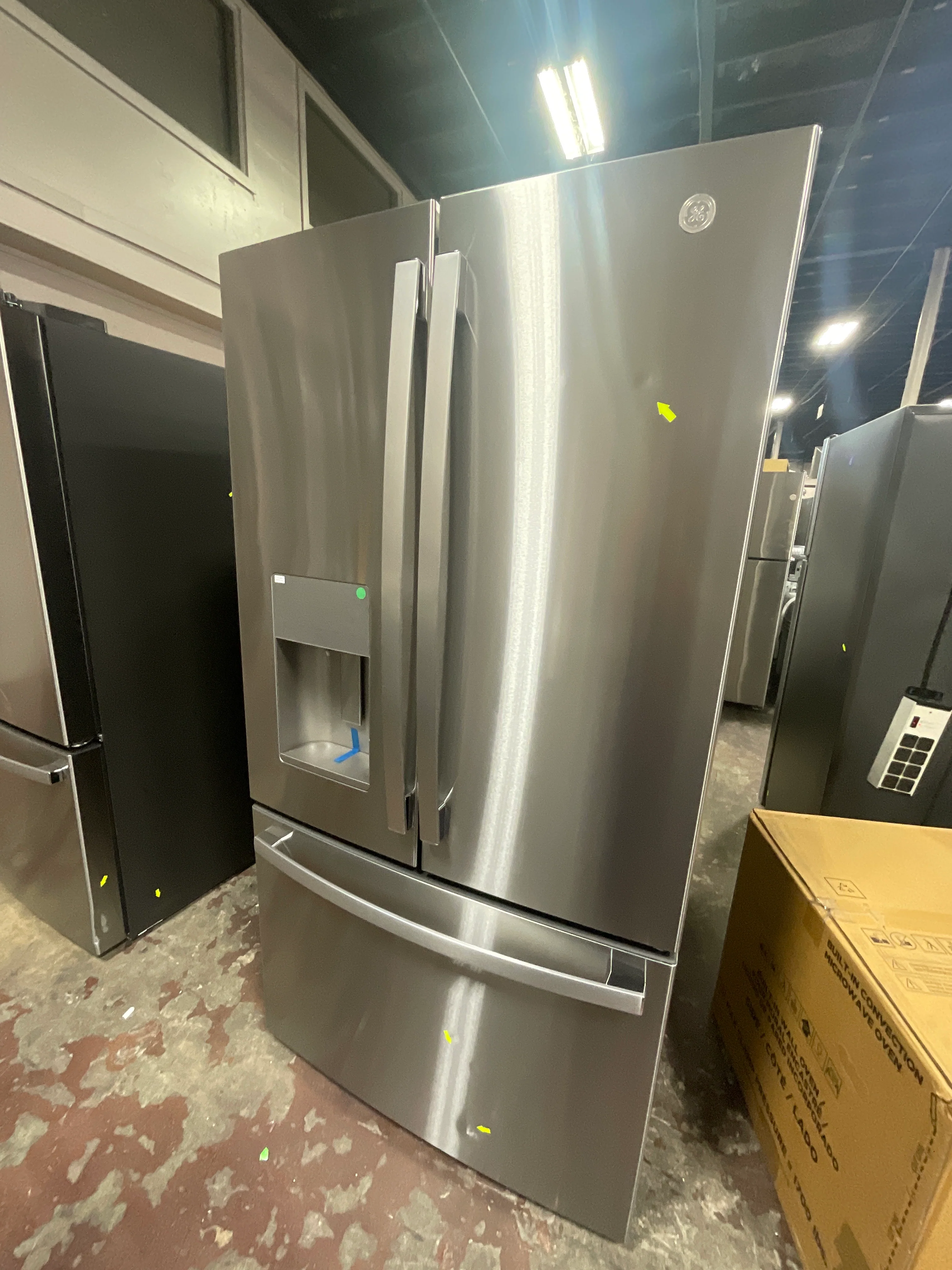 GE ENERGY STAR 25.7 Cu. Ft. Fingerprint Resistant French-Door Refrigerator - Image 8