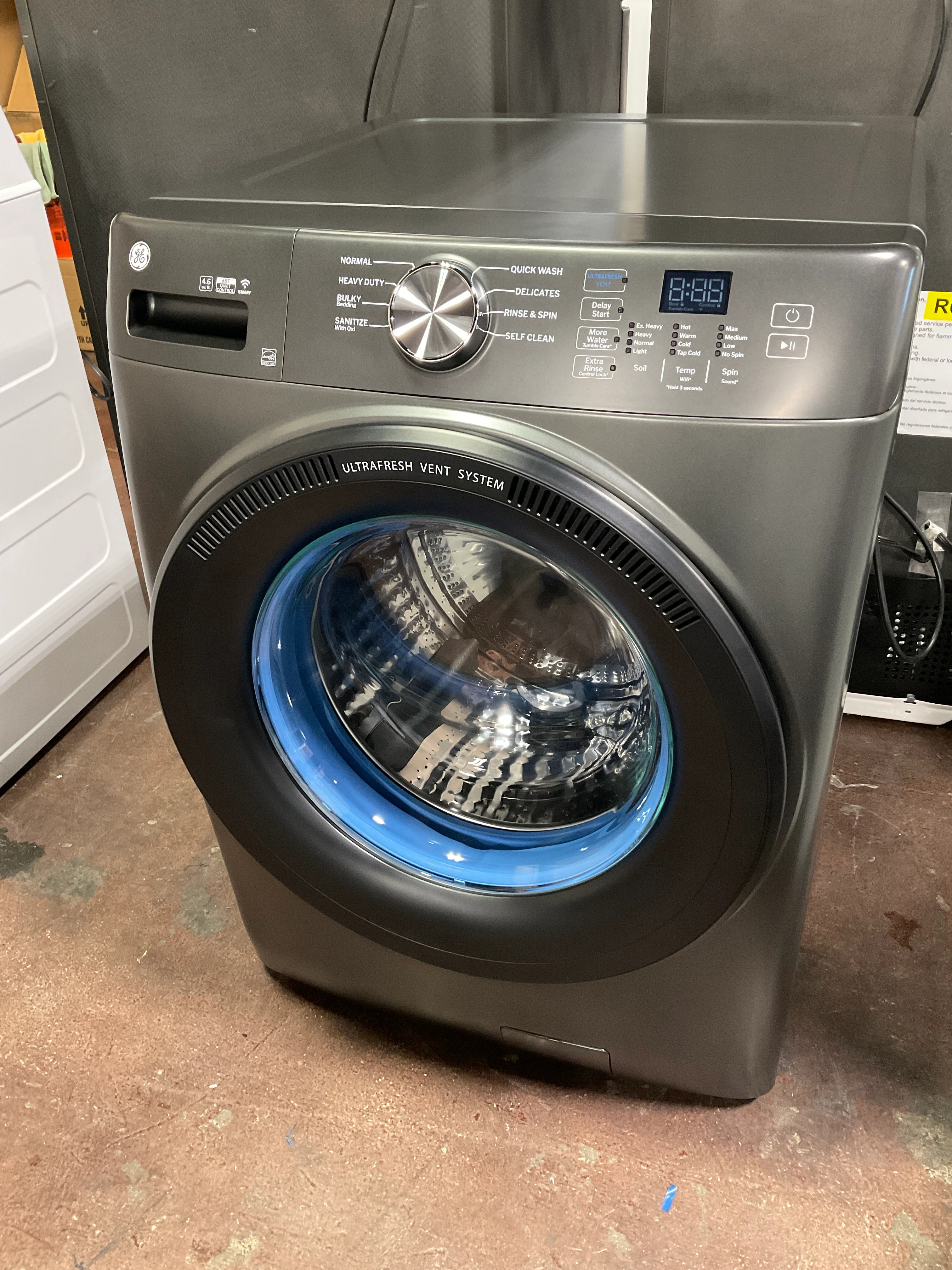 GE® ENERGY STAR® 4.6 cu. ft. Capacity Smart Front Load Washer with UltraFresh Vent System with OdorBlock™ - Image 6