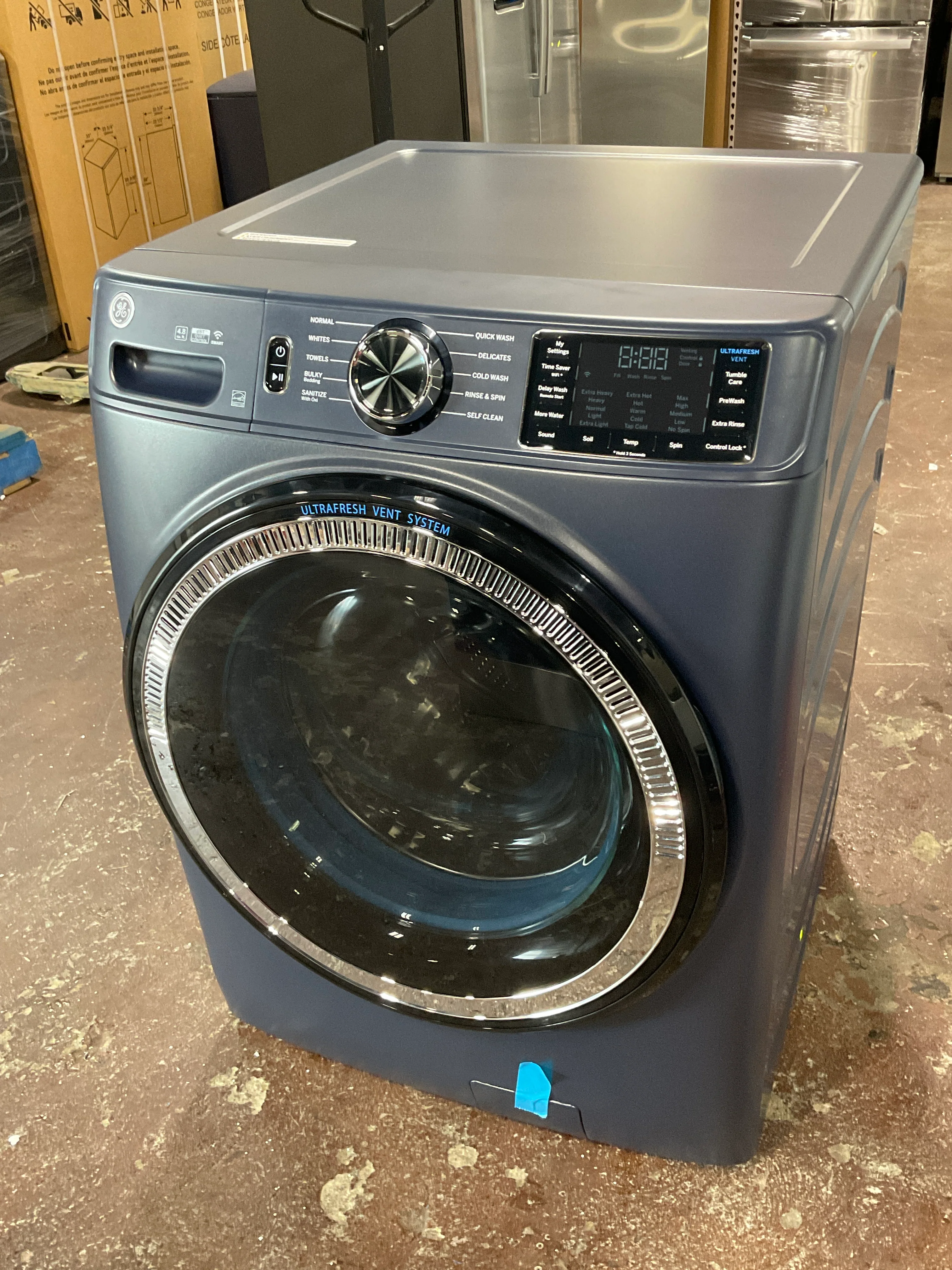 GE® ENERGY STAR® 4.8 cu. ft. Capacity Smart Front Load Washer with UltraFresh Vent System with OdorBlock™ and Sanitize w/Oxi - Image 8