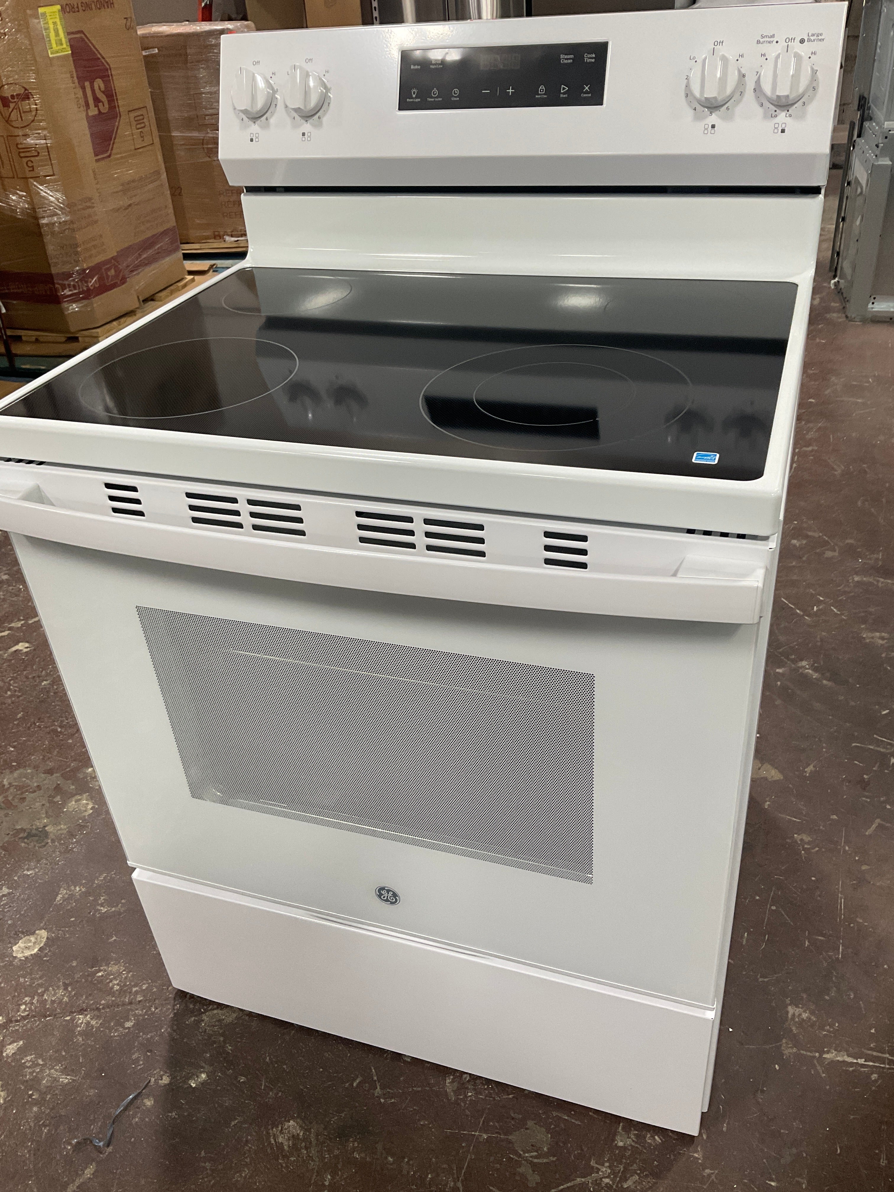 GE GE® ENERGY STAR® 30" Free-Standing Electric Range - Image 7