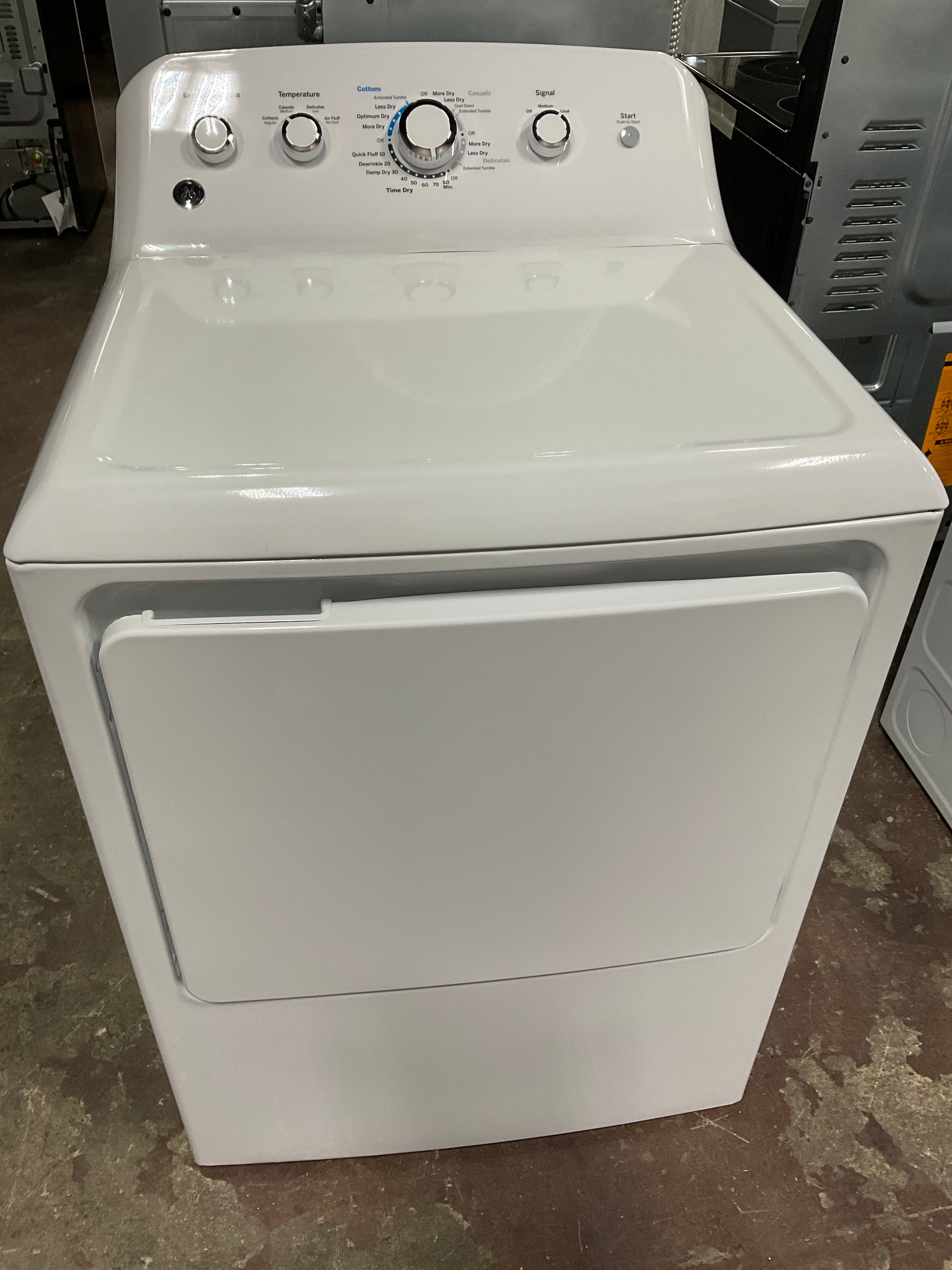 GE® 7.2 cu. ft. Capacity aluminized alloy drum Gas Dryer - Image 10