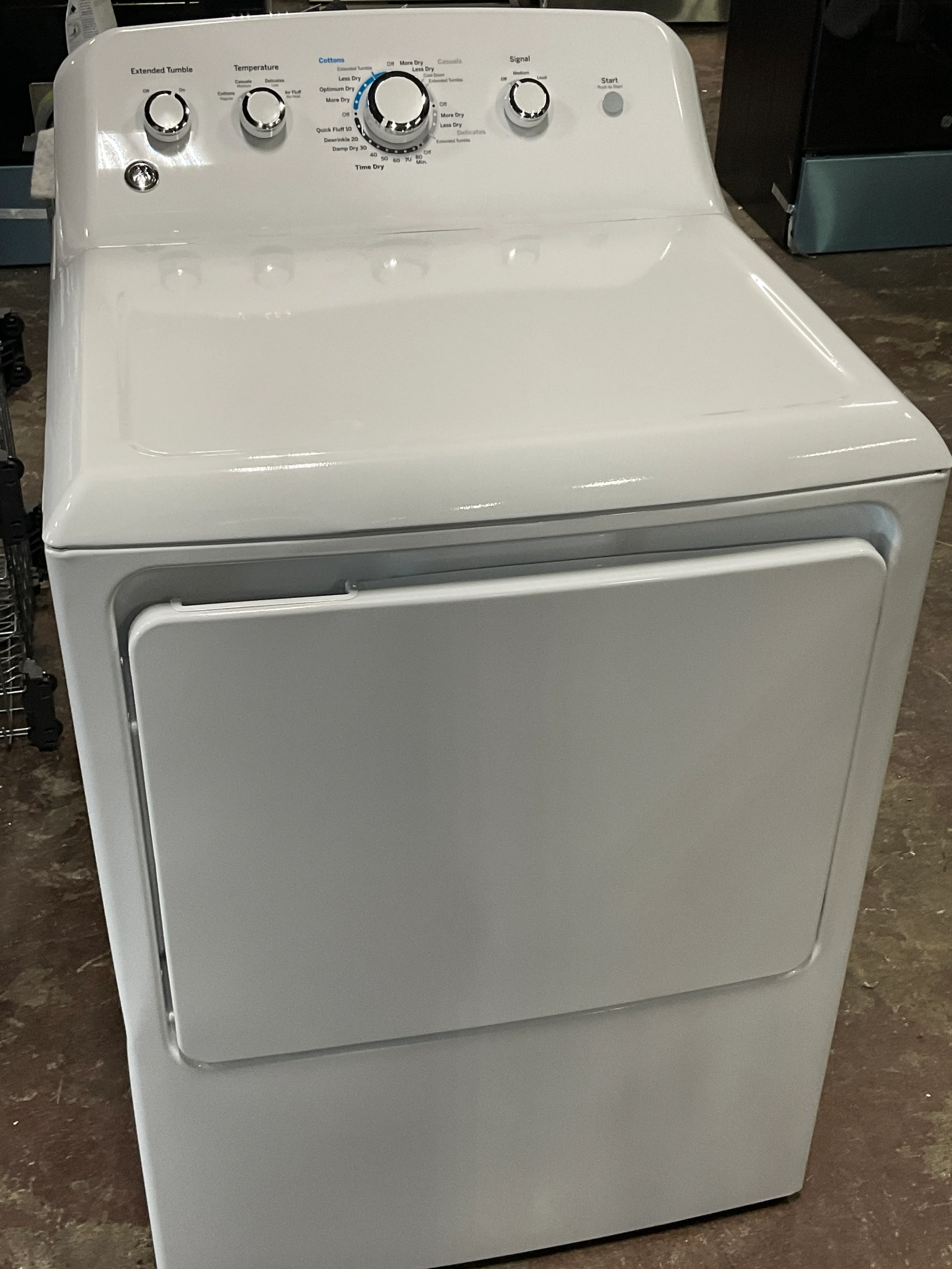 GE® 7.2 cu. ft. Capacity aluminized alloy drum Gas Dryer - Image 9