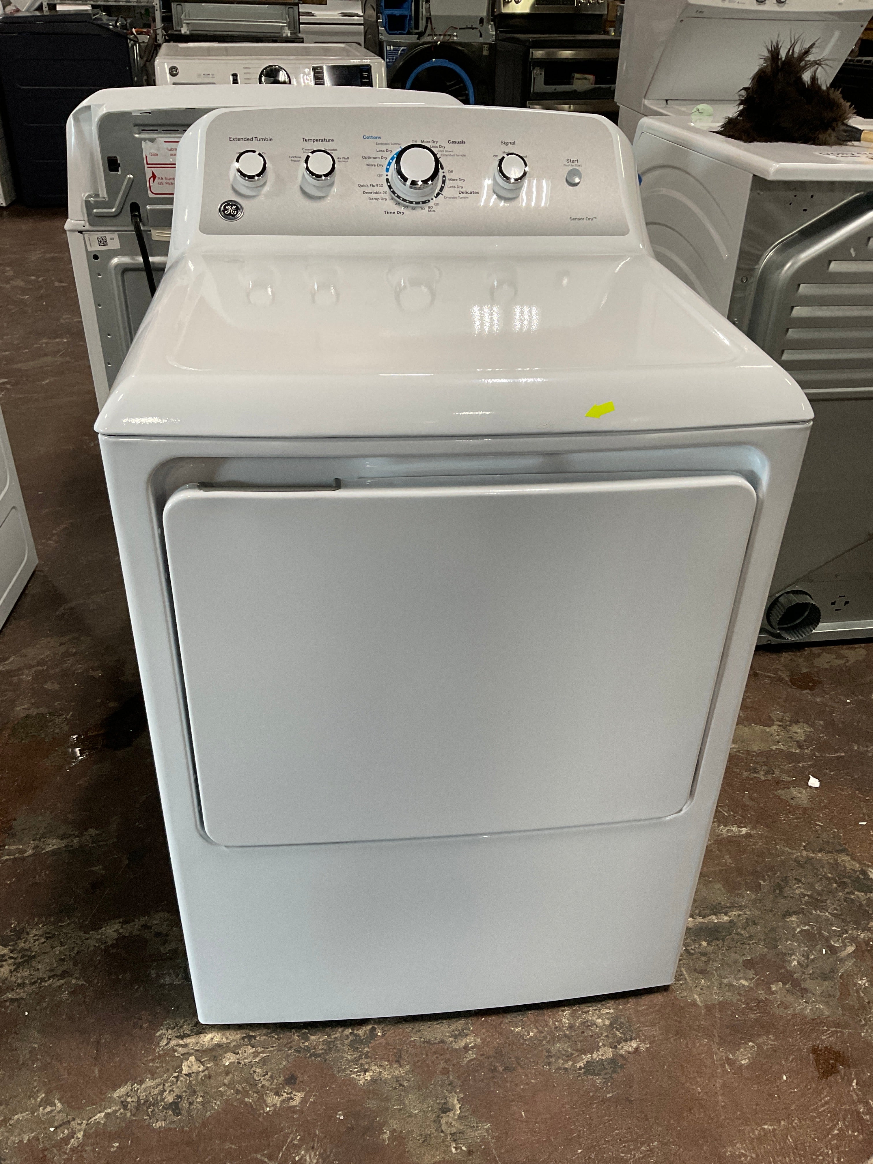 GE® 7.2 cu. ft. Capacity aluminized alloy drum Electric Dryer with Sensor Dry - Image 6