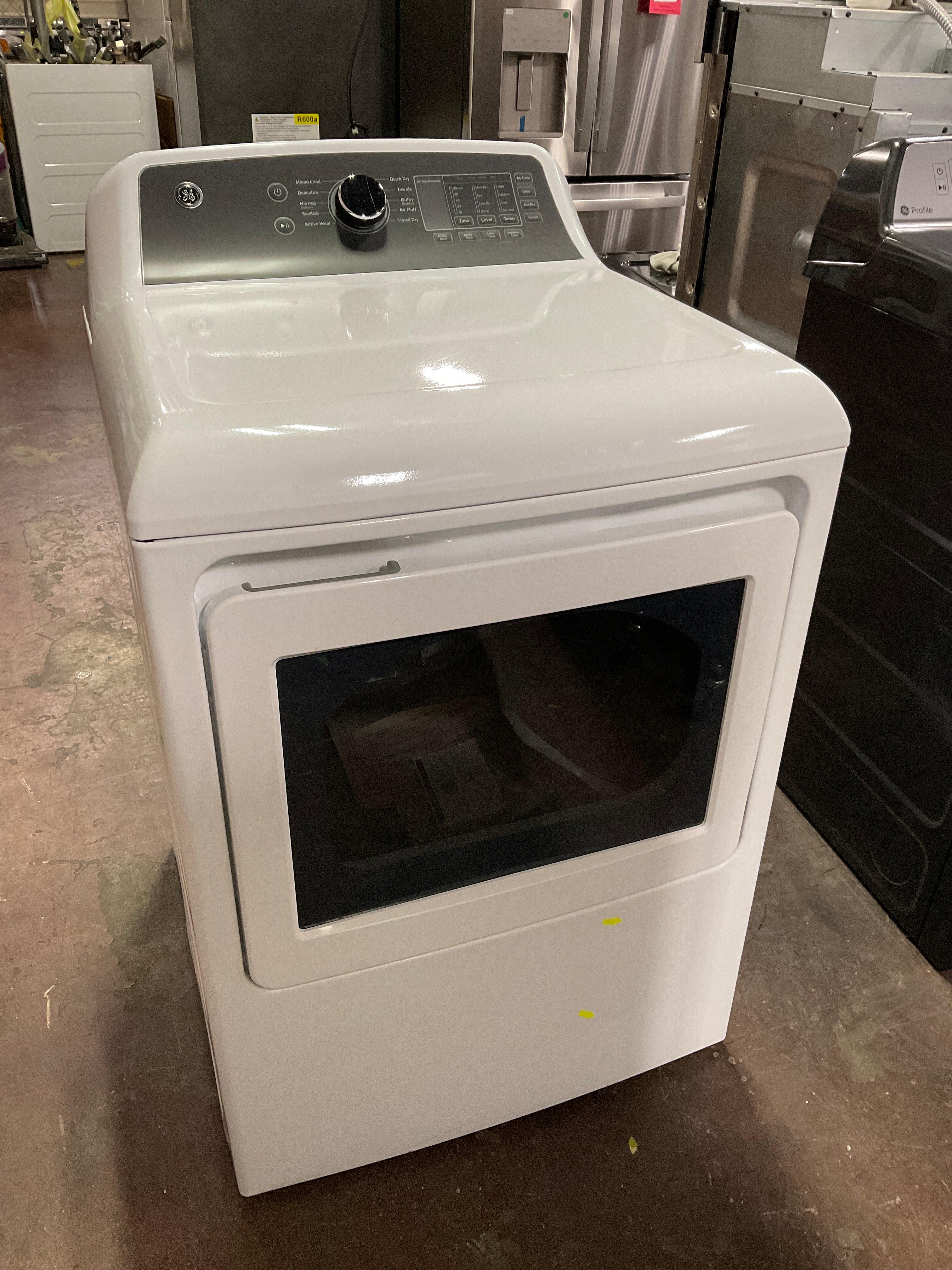 GE® 7.4 cu. ft. Capacity Electric Dryer with Up To 120 ft. Venting and Sensor Dry - Image 12