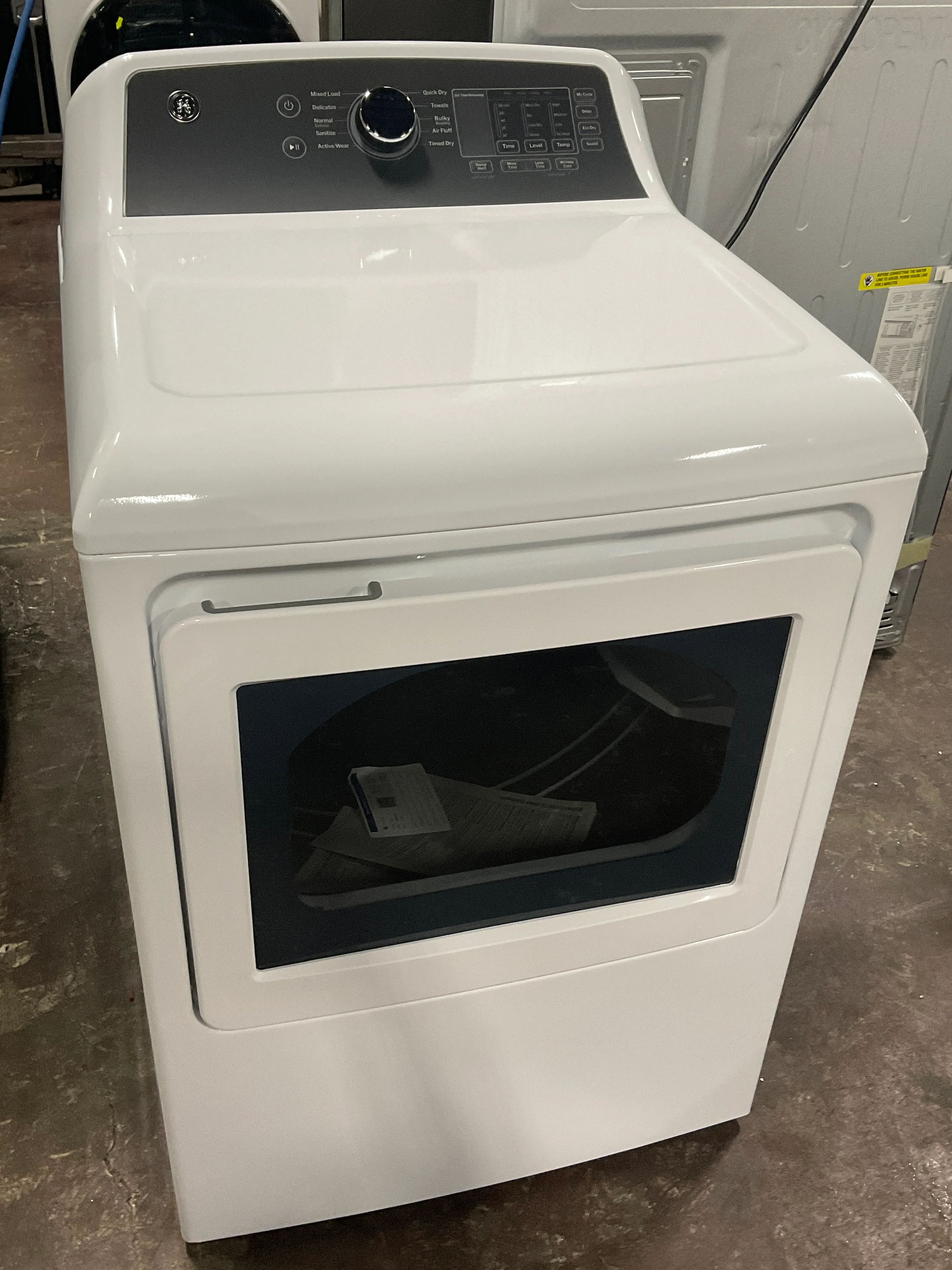 GE® 7.4 cu. ft. Capacity Electric Dryer with Up To 120 ft. Venting and Sensor Dry - Image 13