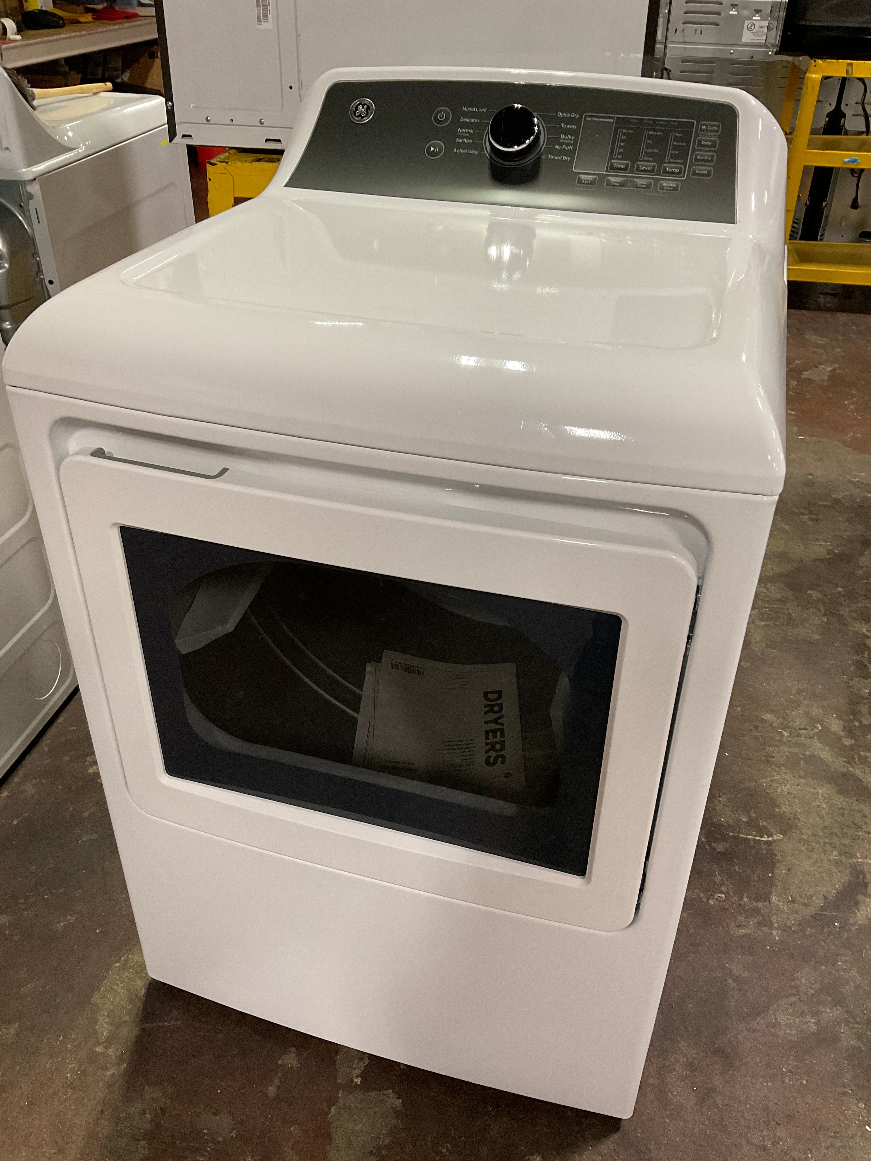 GE® 7.4 cu. ft. Capacity Electric Dryer with Up To 120 ft. Venting and Sensor Dry - Image 16