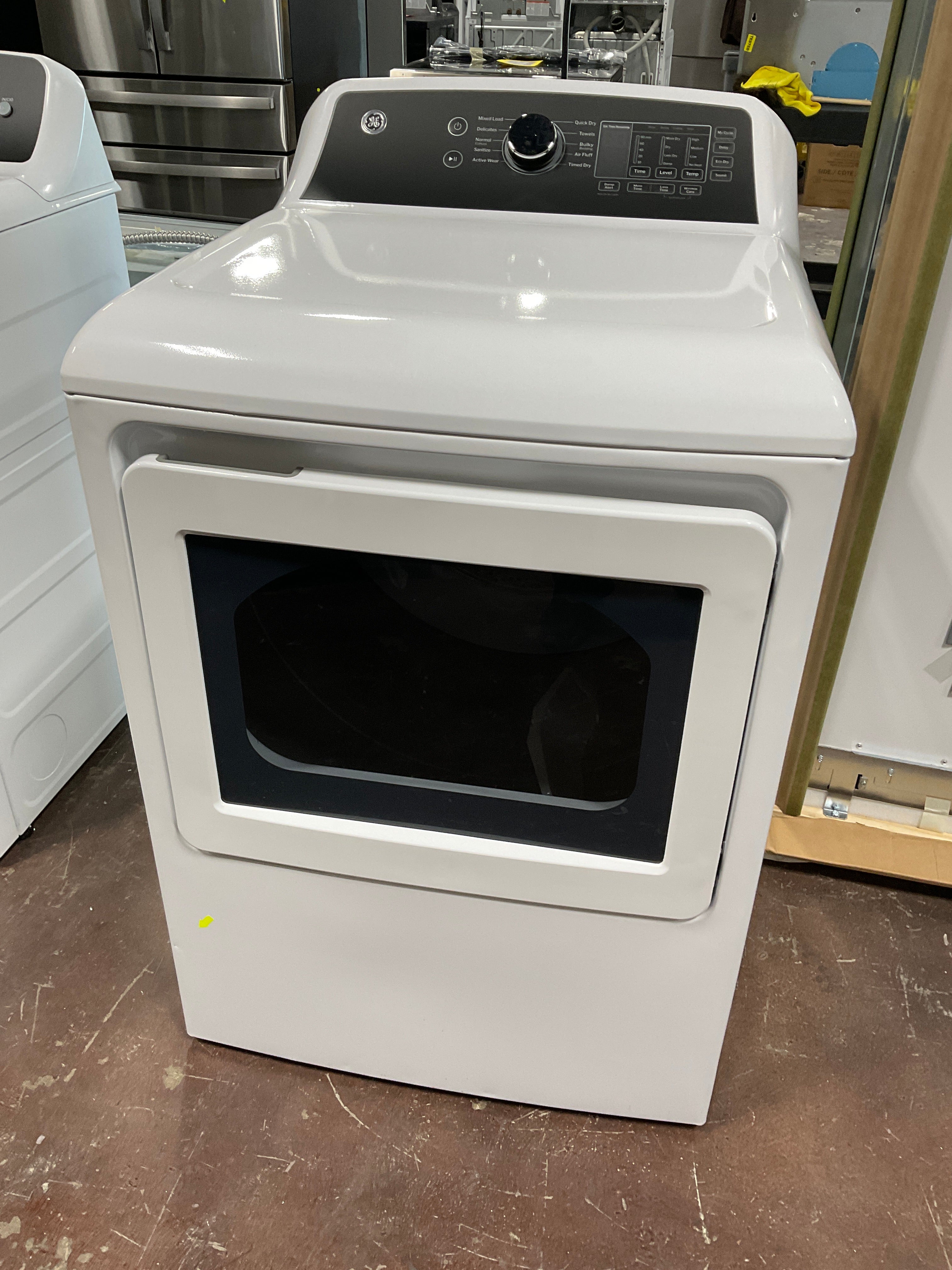 GE® 7.4 cu. ft. Capacity Electric Dryer with Up To 120 ft. Venting and Sensor Dry - Image 7