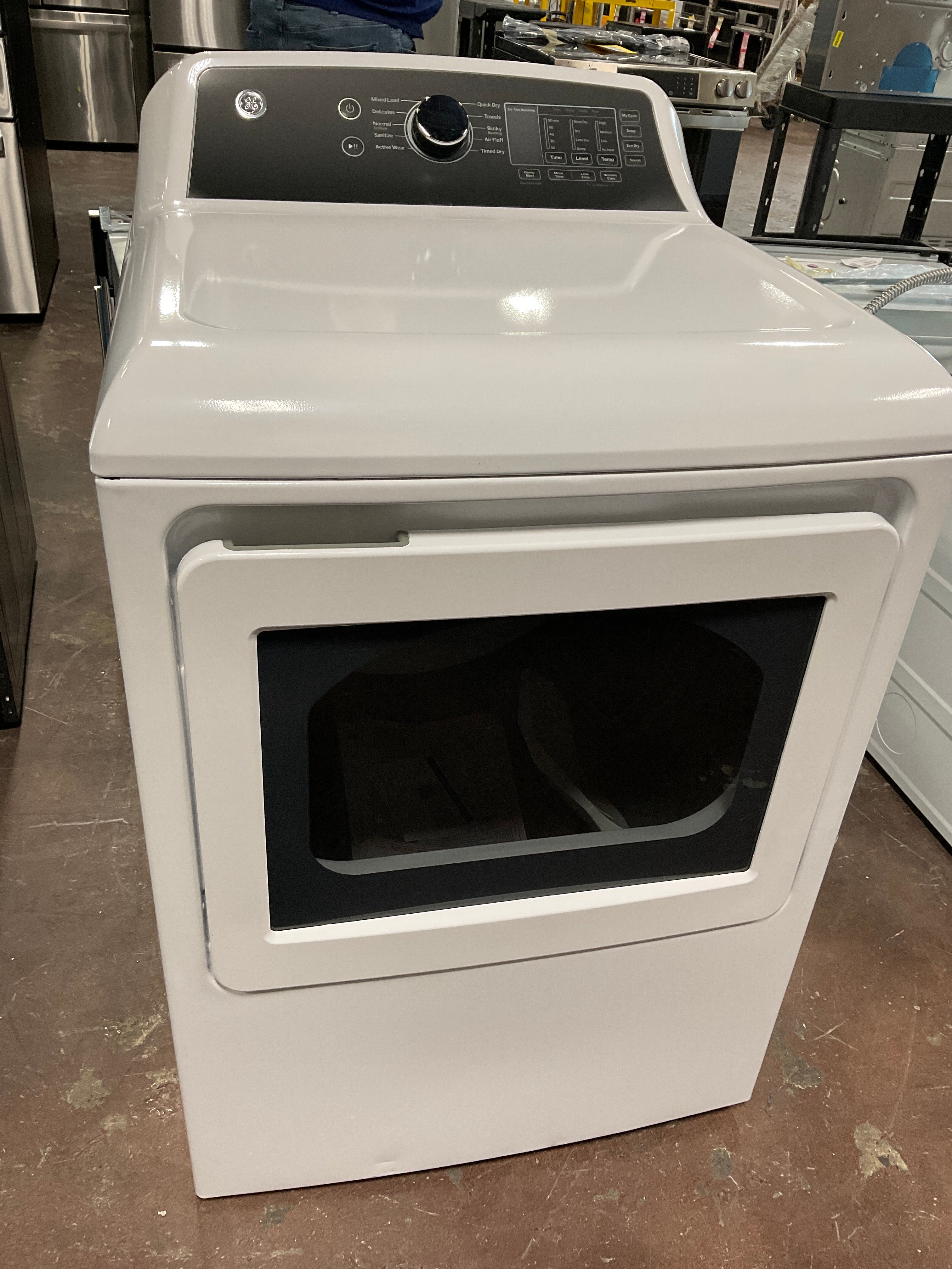 GE® 7.4 cu. ft. Capacity Electric Dryer with Up To 120 ft. Venting and Sensor Dry - Image 8