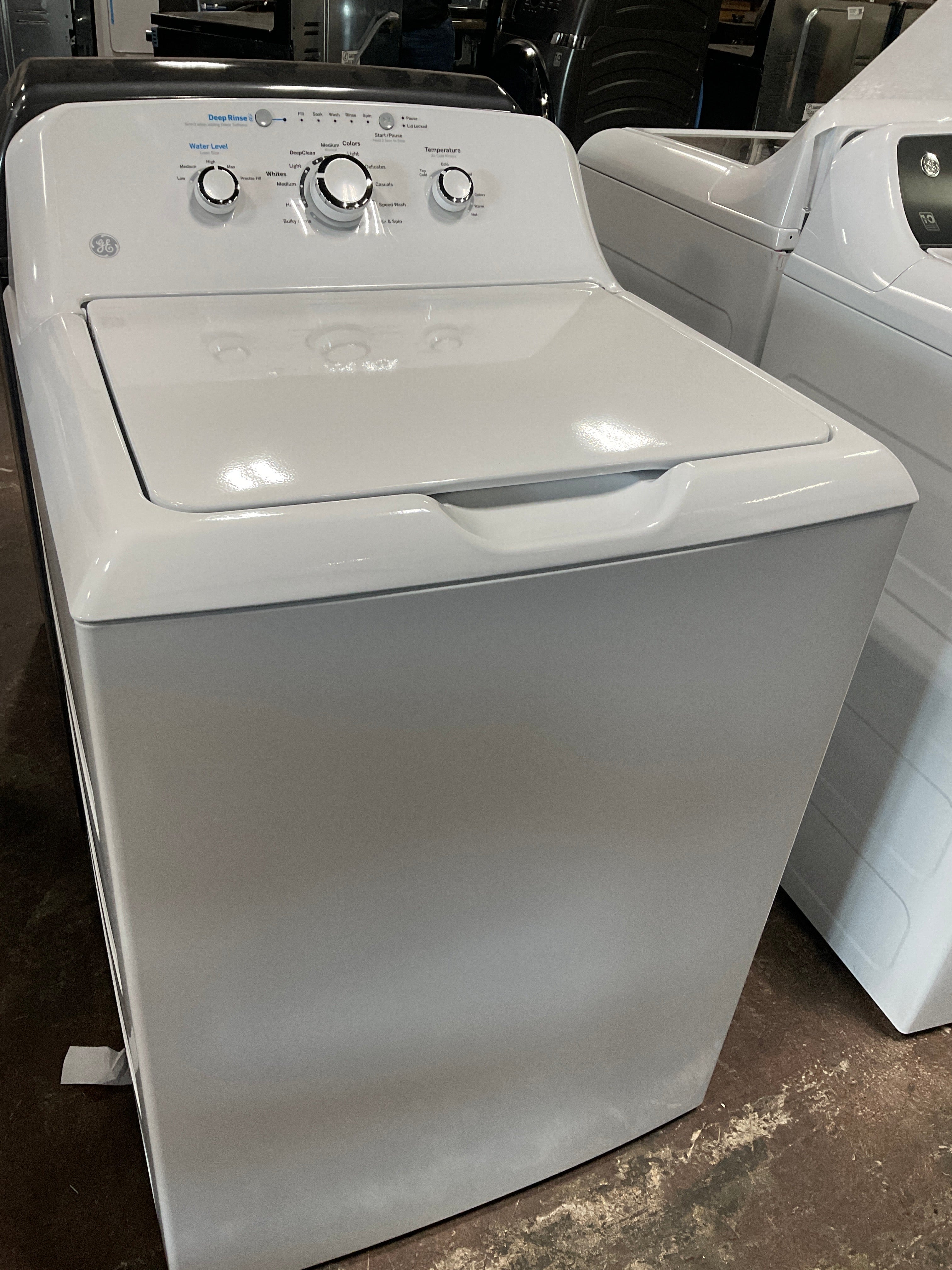 GE® 4.0 cu. ft. Capacity Washer with Stainless Steel Basket and Water Level Control - Image 15