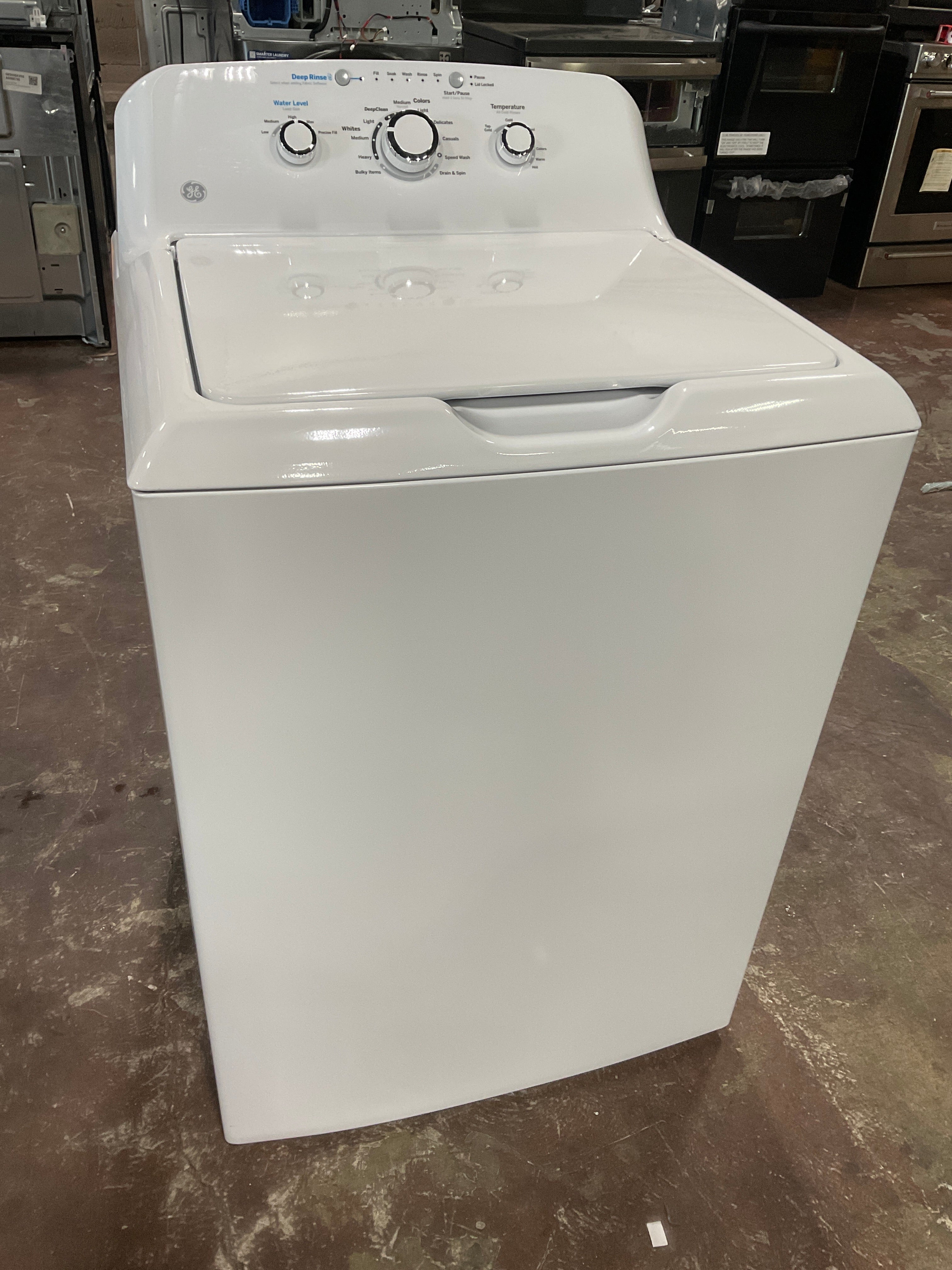 GE® 4.0 cu. ft. Capacity Washer with Stainless Steel Basket and Water Level Control - Image 21