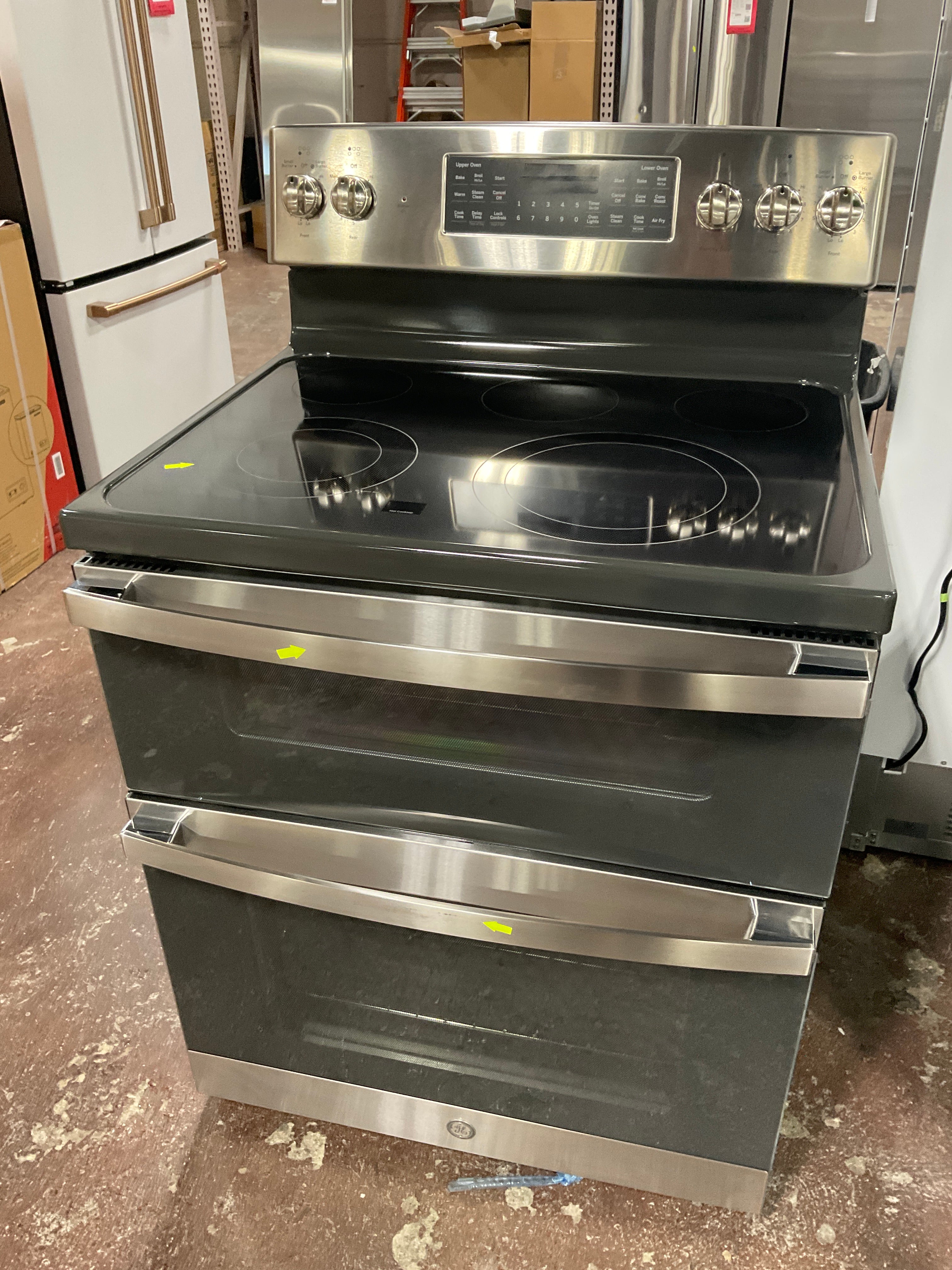 GE 30" Free-Standing Electric Double Oven Convection Range - Image 12