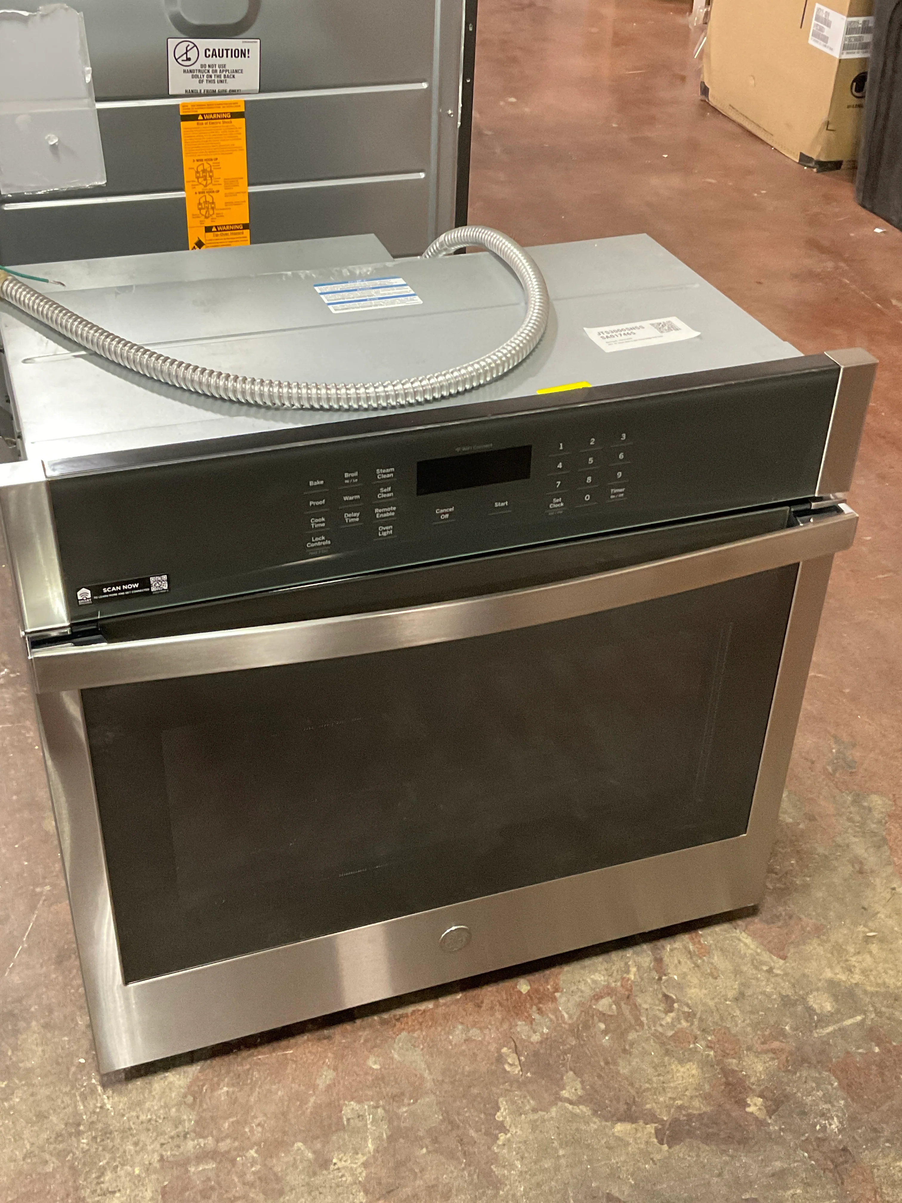 GE® 30" Smart Built-In Self-Clean Single Wall Oven - Image 6