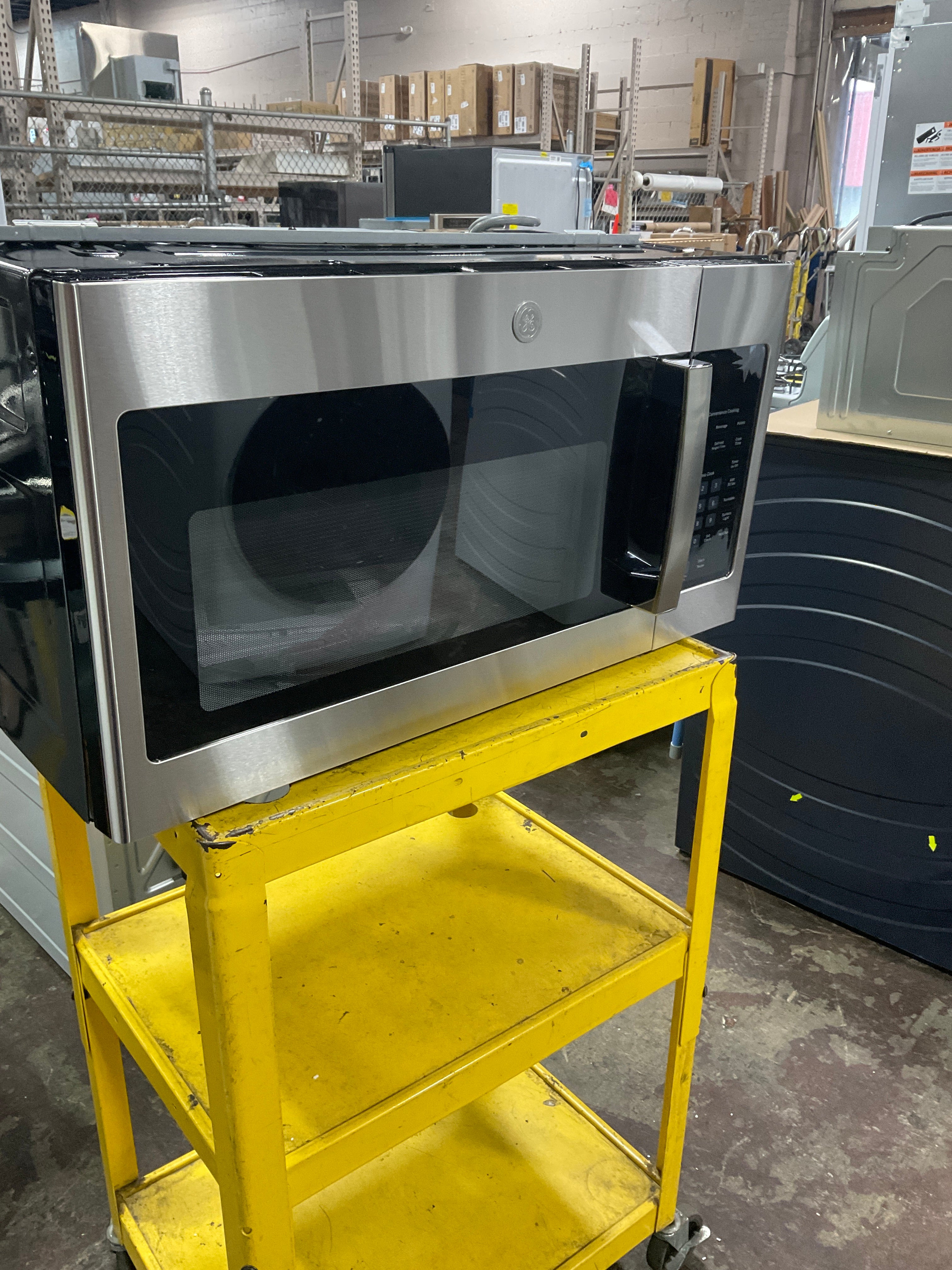 GE® 1.6 Cu. Ft. Over-the-Range Microwave Oven - Image 6