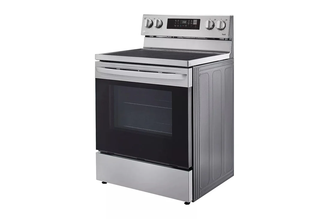 6.3 cu ft. Smart Wi-Fi Enabled Fan Convection Electric Range with Air Fry & EasyClean® - Image 4