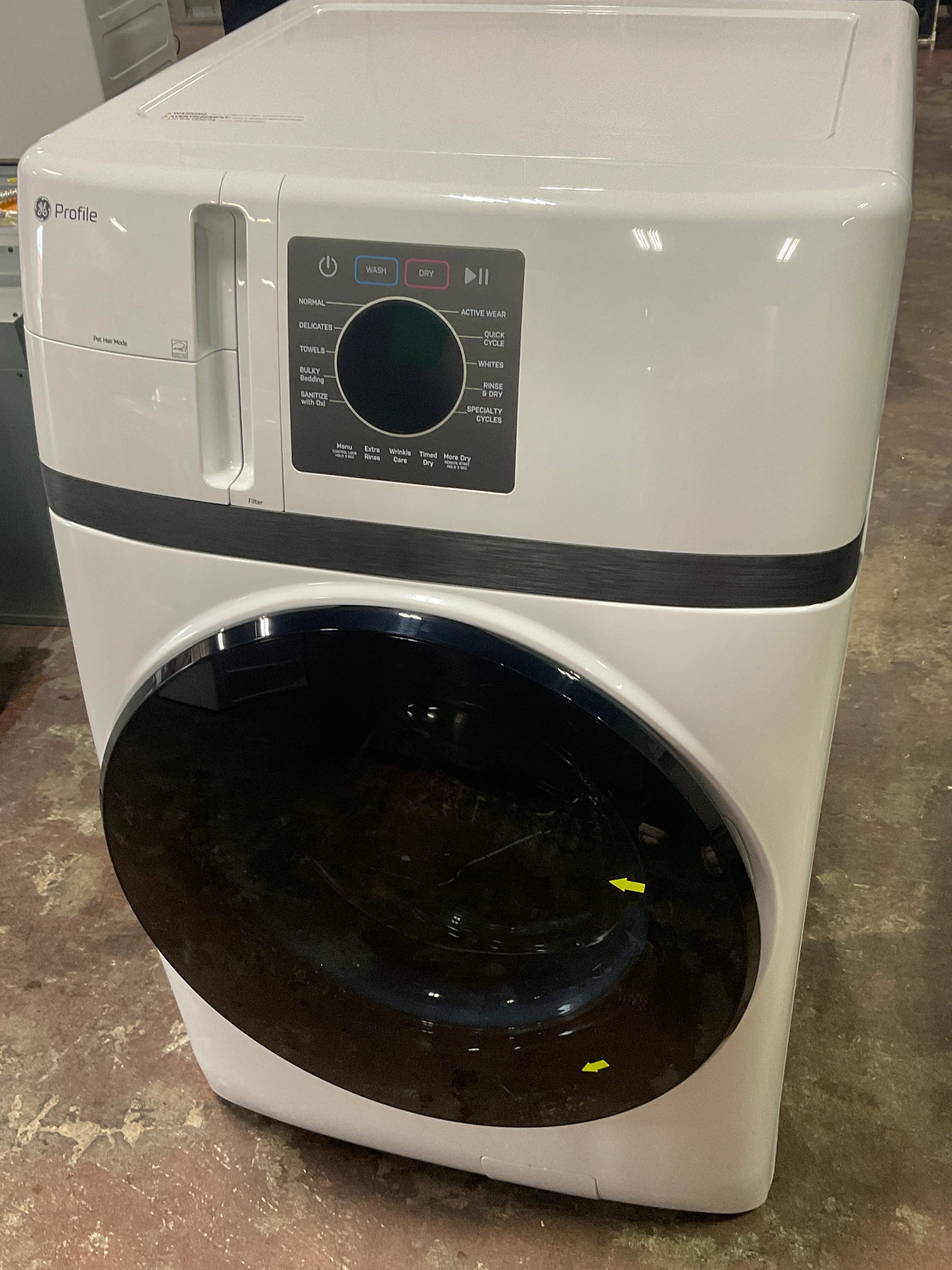 GE Profile™ ENERGY STAR® 4.6 cu. ft. Capacity UltraFast Combo with Ventless Inverter Heat Pump Technology Washer/Dryer - Image 8