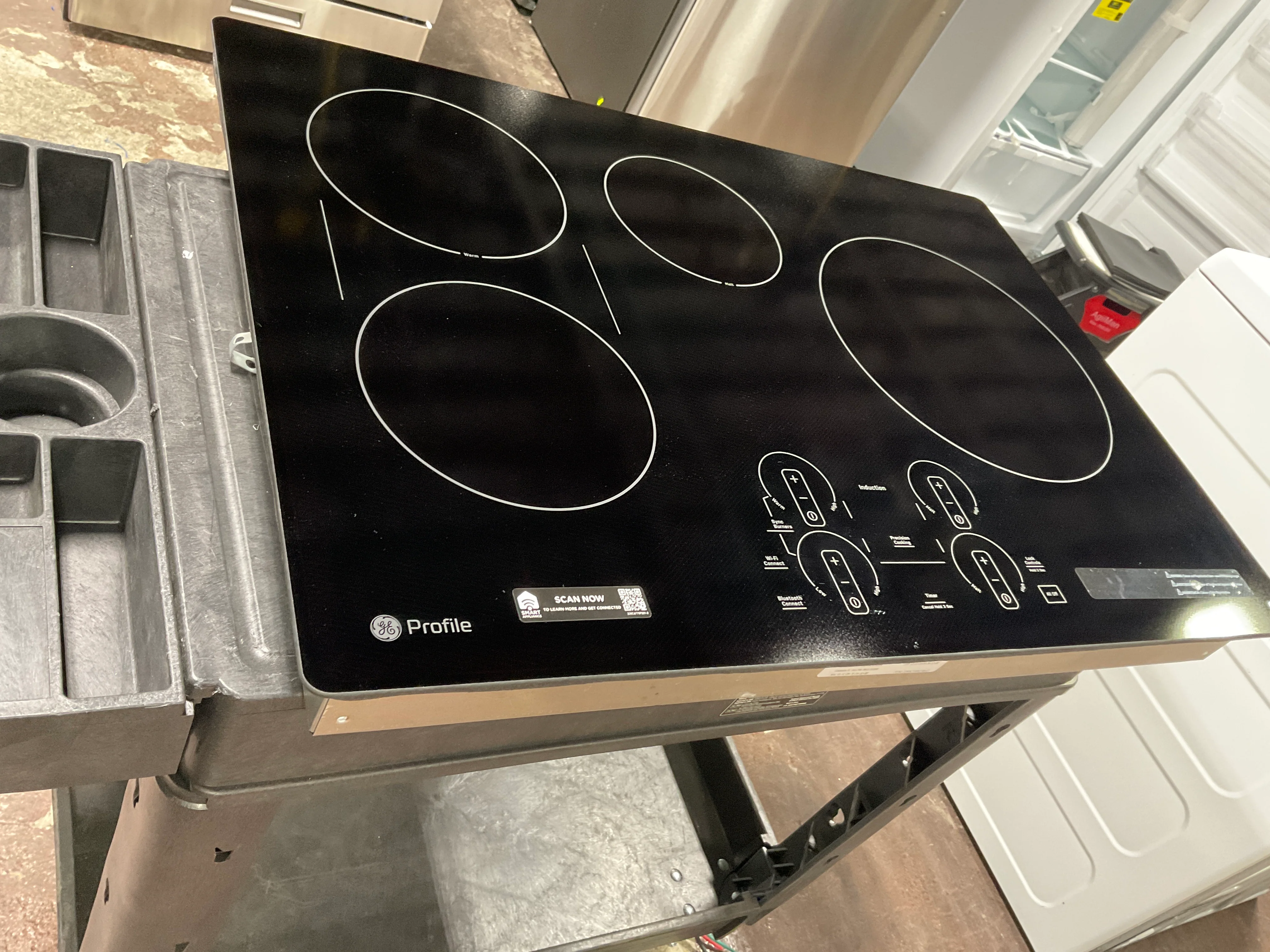 GE Profile™ ENERGY STAR® 30" Built-In Touch Control Induction Cooktop - Image 6