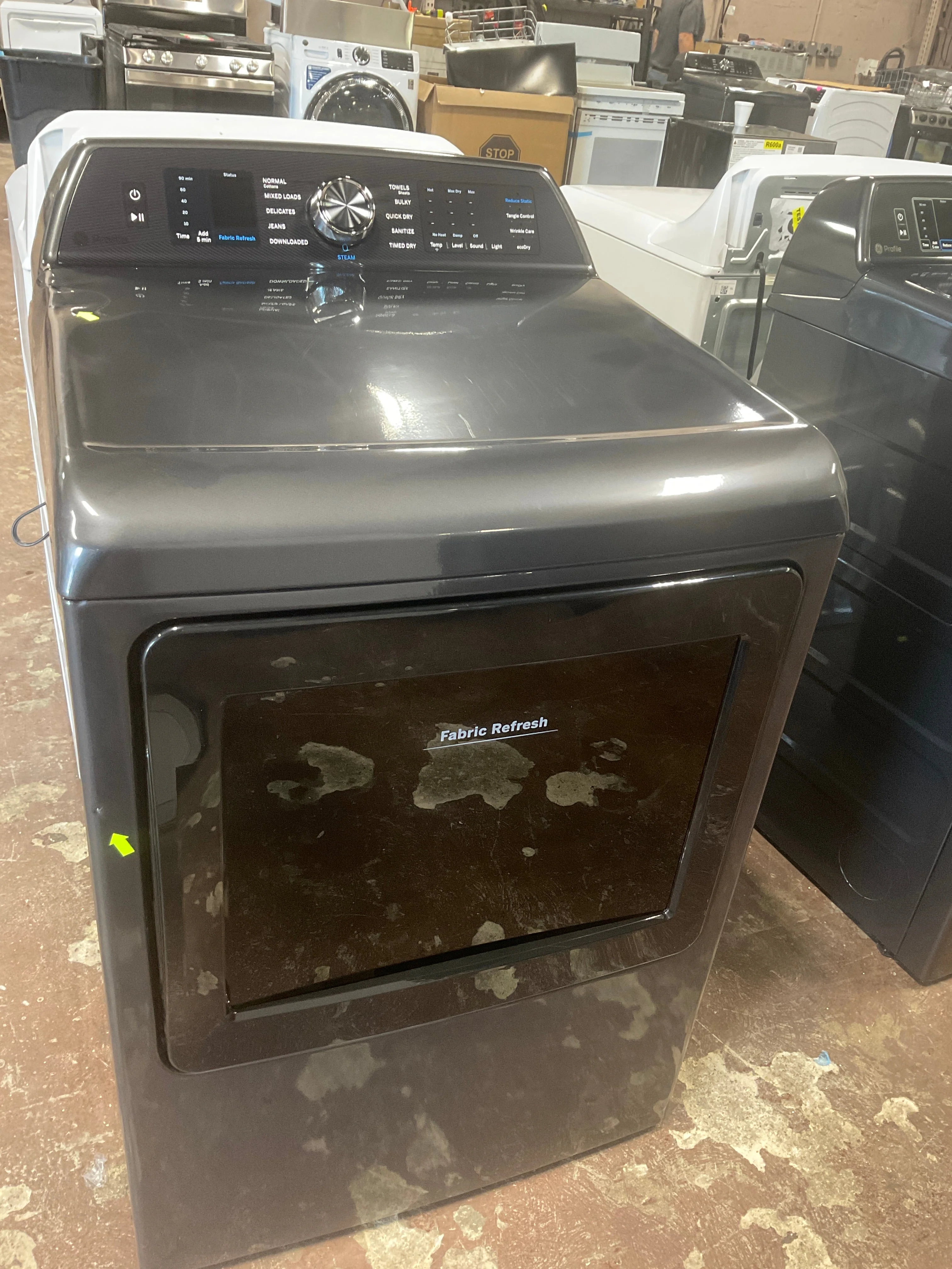 GE Profile™ ENERGY STAR® 7.3 cu. ft. Capacity Smart Electric Dryer with Fabric Refresh - Image 6