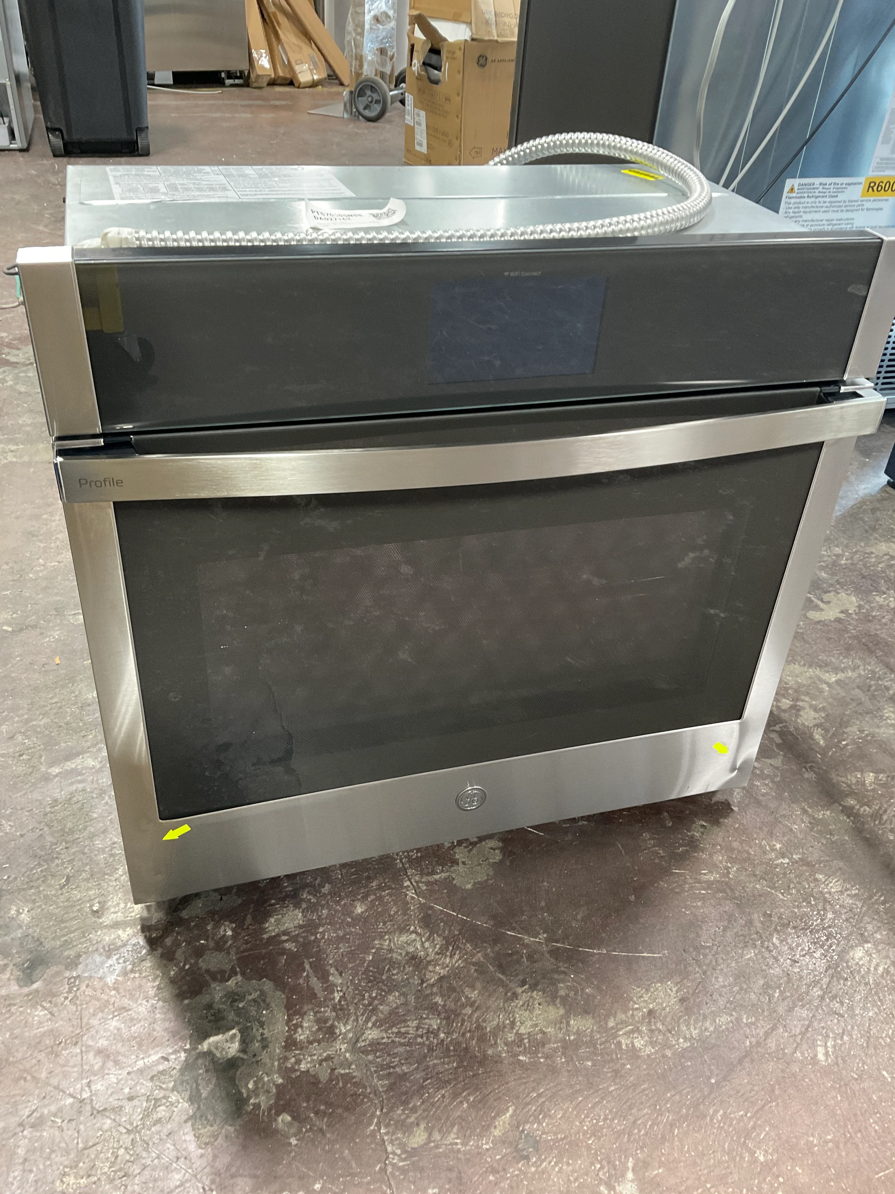 GE Profile™ 30" Smart Built-In Convection Single Wall Oven with No Preheat Air Fry and Precision Cooking - Image 7