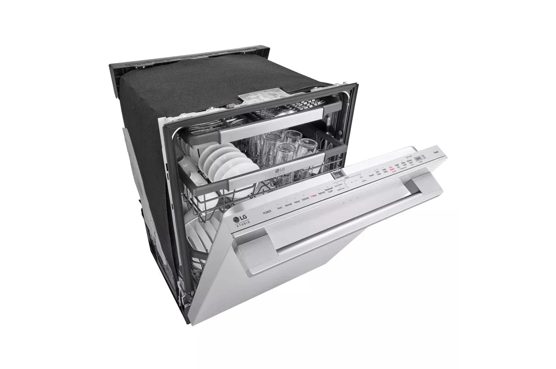 LG STUDIO Smart Top Control Dishwasher with 1-Hour Wash & Dry, QuadWash® Pro, TrueSteam® and Dynamic Heat Dry™ *** - Image 3