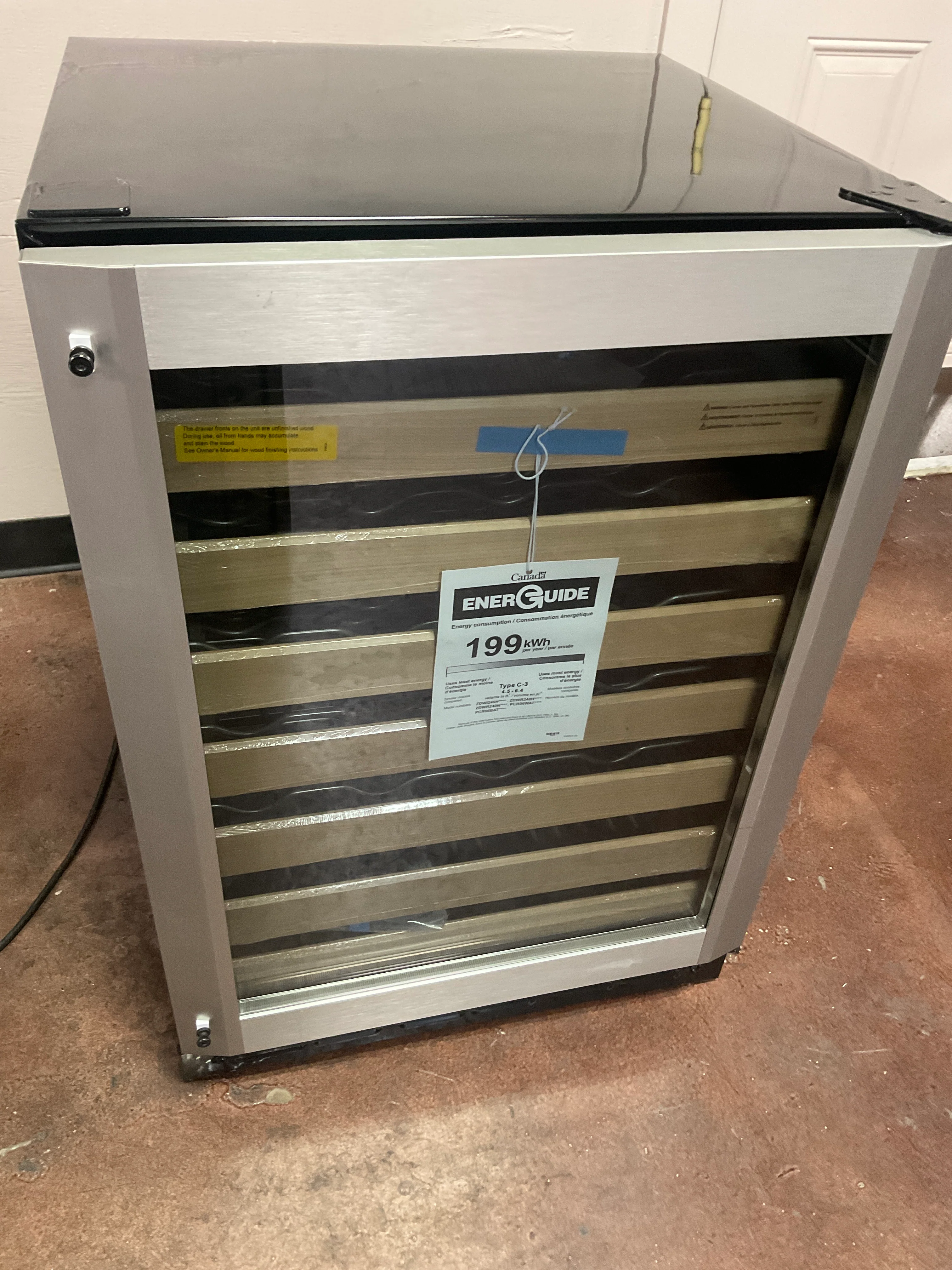 Monogram 24" Stainless Steel Wine Reserve - Image 14